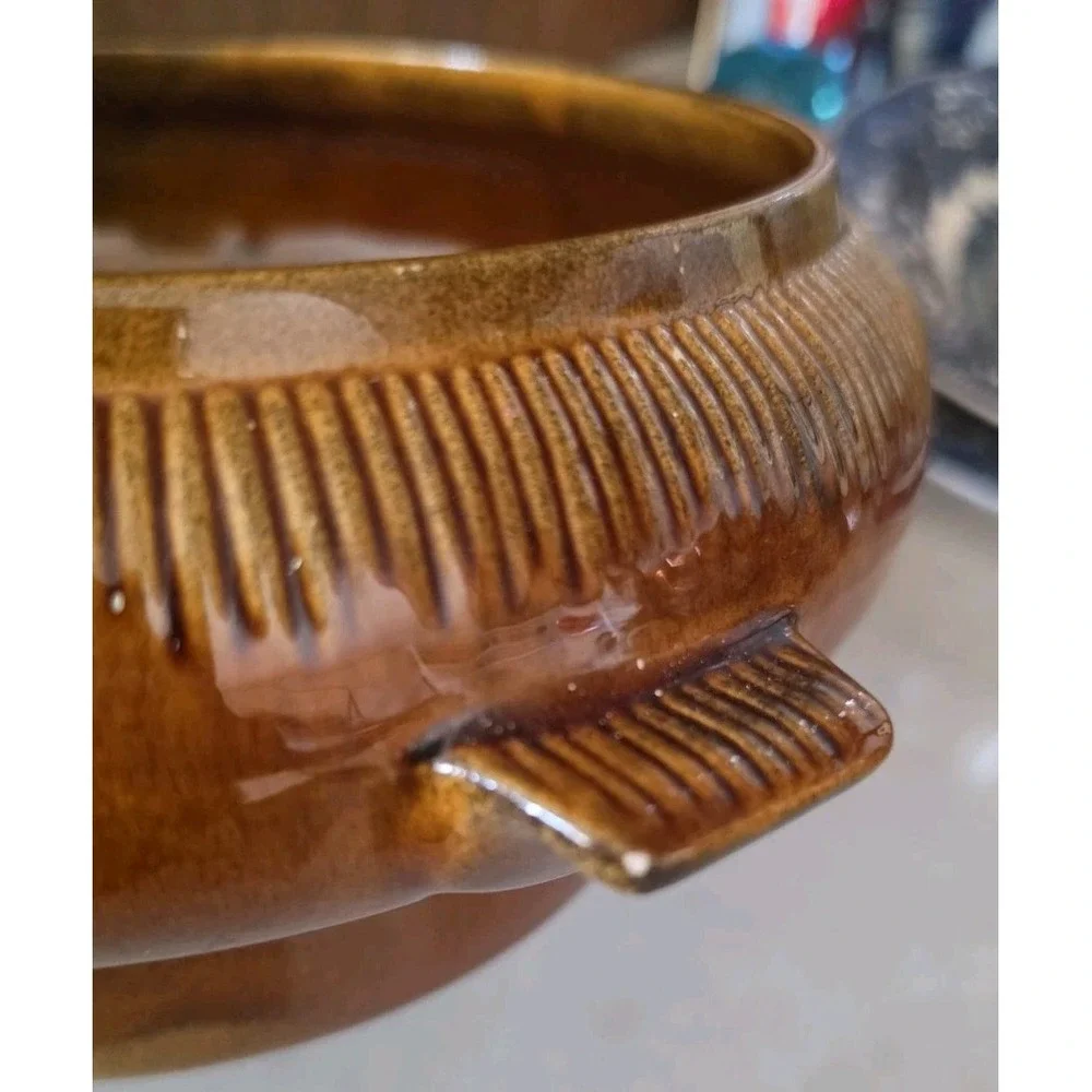 VTG Calif USA CF 37 Brown Drip Glaze Pottery Chicken Hen Casserole Bottom Only